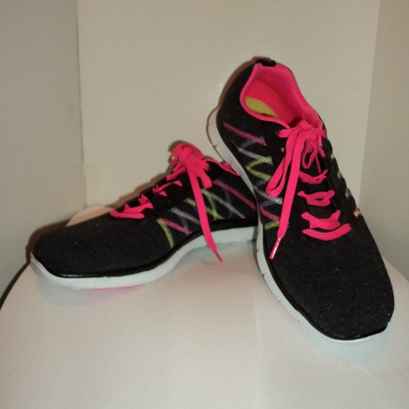 Skechers Light Weight Women's Size 11 Athletic Sneakers Shoes Lace Up Black Pink - Picture 11 of 11